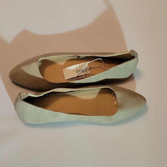 BRAND NEW OLD NAVY POINTED TOE FAUX LEATHER FLAT WOMEN"S SHOE - Picture 10 of 15